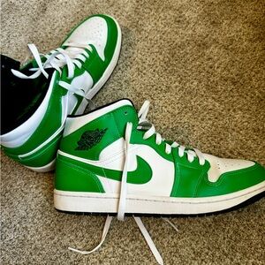 Nike Green and White Sneakers